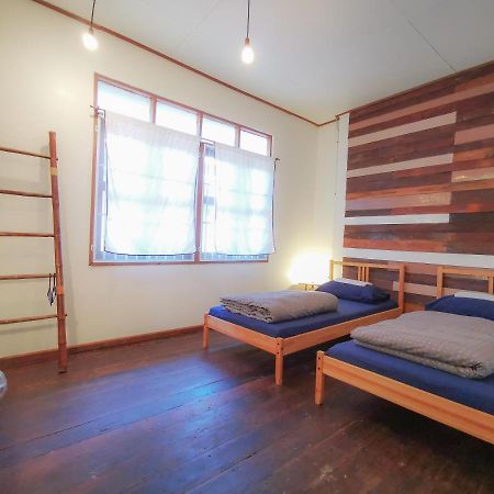 Hostel Pickbaan Lamphun Exterior foto