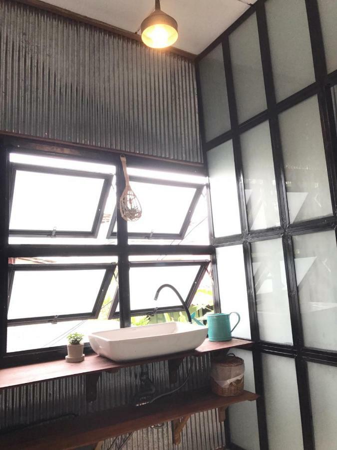 Hostel Pickbaan Lamphun Exterior foto