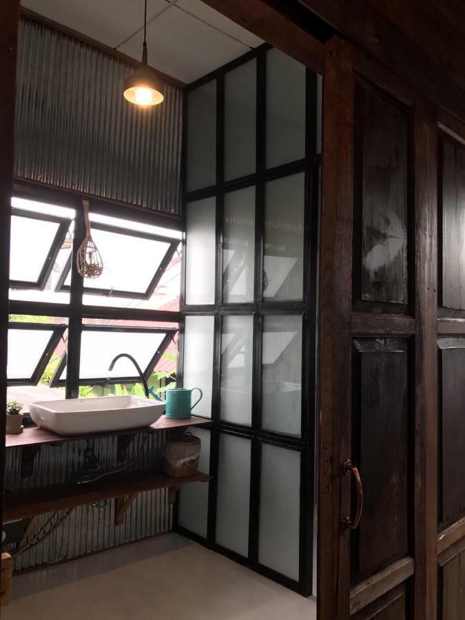 Hostel Pickbaan Lamphun Exterior foto